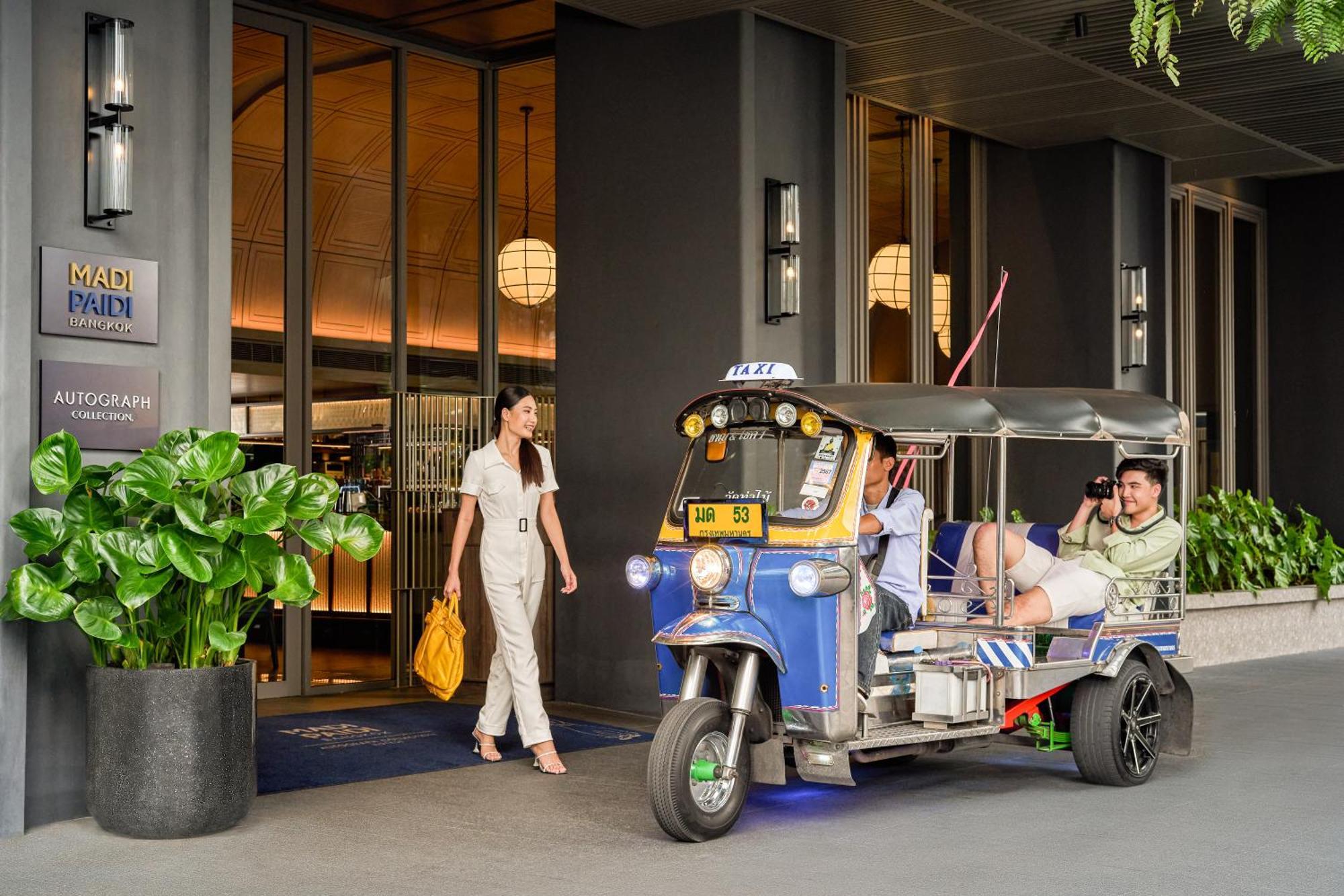 Отель Madi Paidi Bangkok, Autograph Collection Экстерьер фото