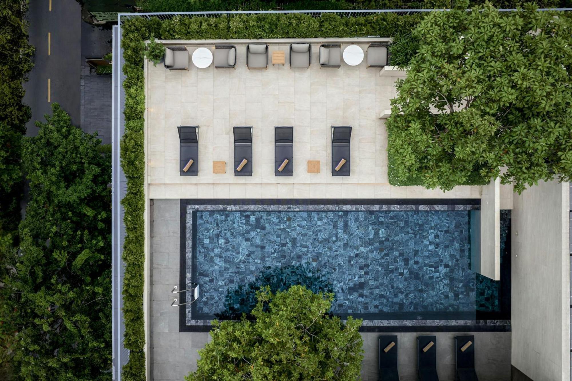 Отель Madi Paidi Bangkok, Autograph Collection Экстерьер фото