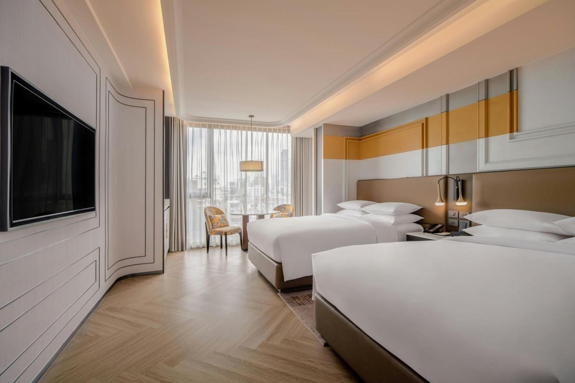 Отель Madi Paidi Bangkok, Autograph Collection Экстерьер фото