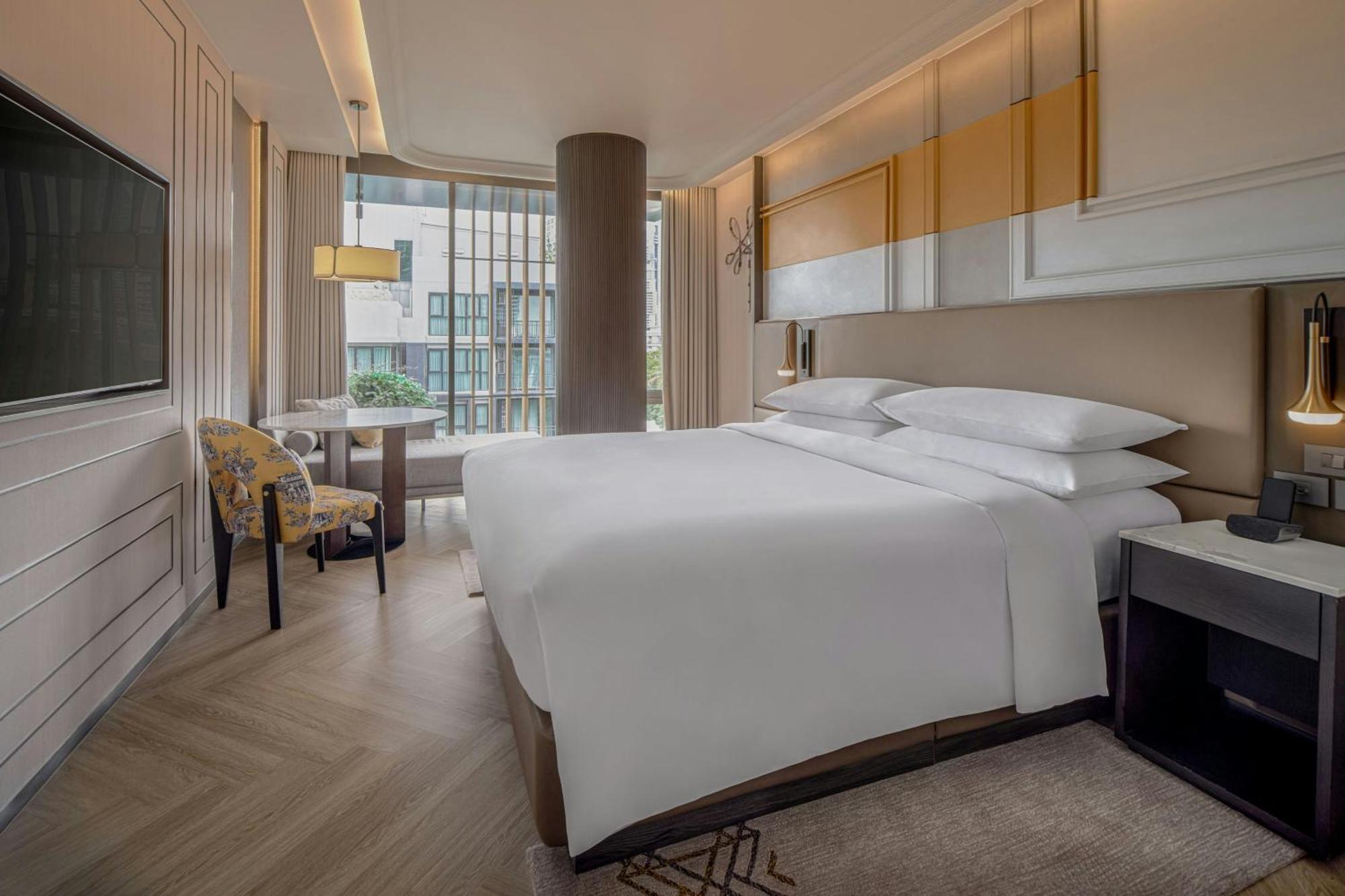 Отель Madi Paidi Bangkok, Autograph Collection Экстерьер фото